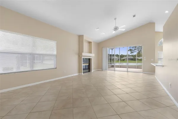Property Slideshow image 3 of 100 | 60 villa lago ln, Ormond Beach, FL, 32174