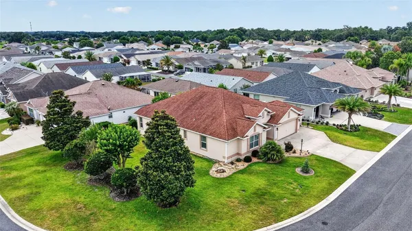 Property Slideshow image 3 of 48 | 1614 pennecamp dr, The Villages, FL, 32162