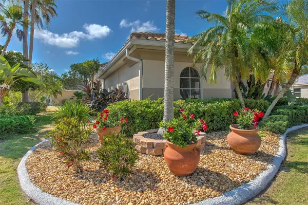 Property Slideshow image 3 of 51 | 504 rimini vista way, Sun City Center, FL, 33573