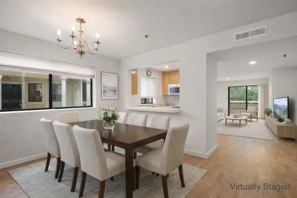 Property Slideshow image 3 of 42 | 576 w parr ave 9, Los Gatos, CA, 95032