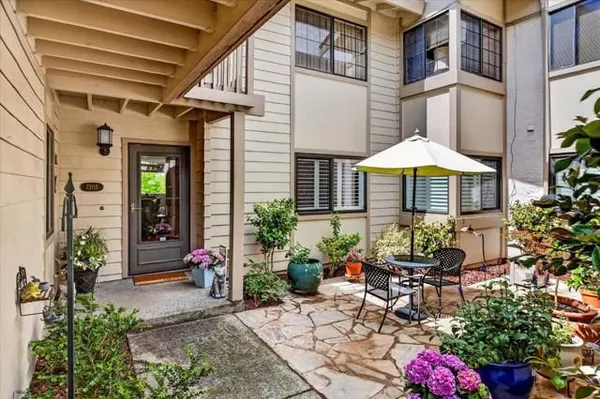 Property Slideshow image 2 of 35 | 7305 via granja, San Jose, CA, 95135