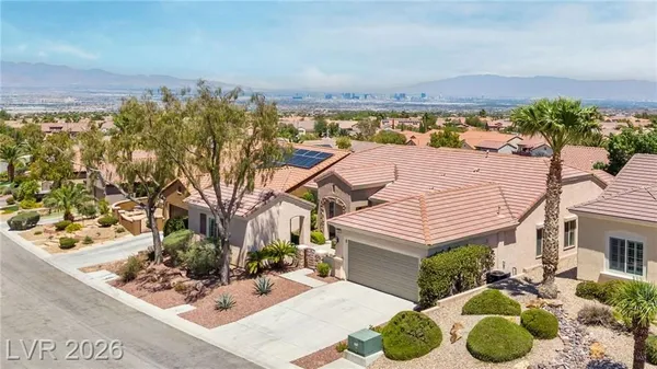 Property Slideshow image 2 of 59 | 2360 anderson park dr, Henderson, NV, 89044