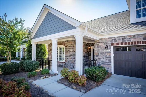 Property Slideshow image 3 of 48 | 16215 lakeside loop ln, Cornelius, NC, 28031