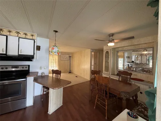 Property Slideshow image 3 of 23 | 930 tarrson blvd, Lady Lake, FL, 32159