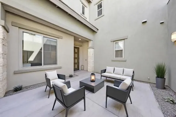 Property Slideshow image 3 of 50 | 1702 retreat cir, Palm Desert, CA, 92260