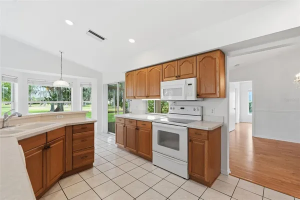 Property Slideshow image 3 of 52 | 1444 canberley ct, Trinity, FL, 34655