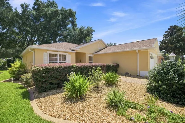Property Slideshow image 3 of 44 | 8309 sw 79th cir, Ocala, FL, 34476