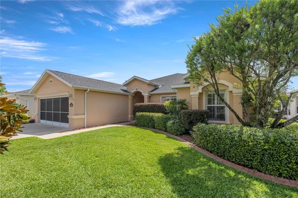 Property Slideshow image 2 of 48 | 15862 sw 13th cir, Ocala, FL, 34473