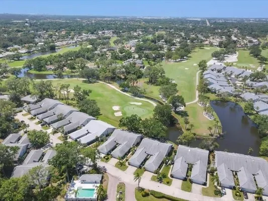 Property Slideshow image 2 of 54 | 7724 palm aire ln, Sarasota, FL, 34243