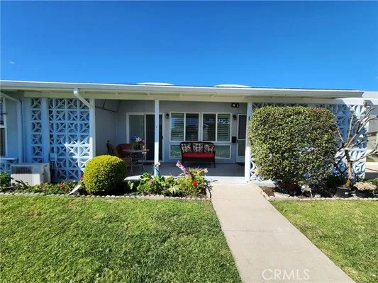 Property Slideshow image 3 of 21 | 13721 alderwood ln 28 e m3, Seal Beach, CA, 90740