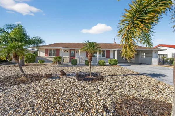 Property Slideshow image 3 of 43 | 743 ojai ave, Sun City Center, FL, 33573