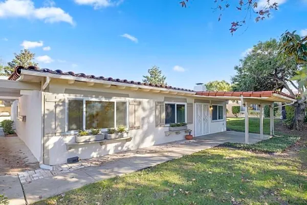 Property Slideshow image 3 of 43 | 16618 orilla dr, San Diego, CA, 92128