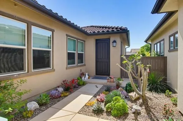 Property Slideshow image 3 of 34 | 7944 lusardi creek ln, San Diego, CA, 92127