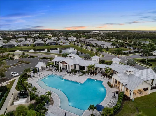 Property Slideshow image 3 of 99 | 16804 savory mist cir, Bradenton, FL, 34211