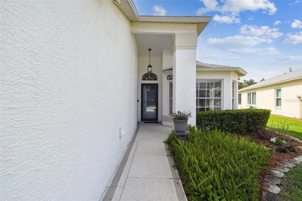 Property Slideshow image 2 of 57 | 11732 wheatfield loop, Hudson, FL, 34667