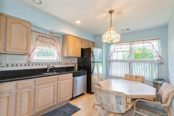 Property Slideshow image 2 of 21 | 114 theodore dr, Brookhaven, NY, 11727