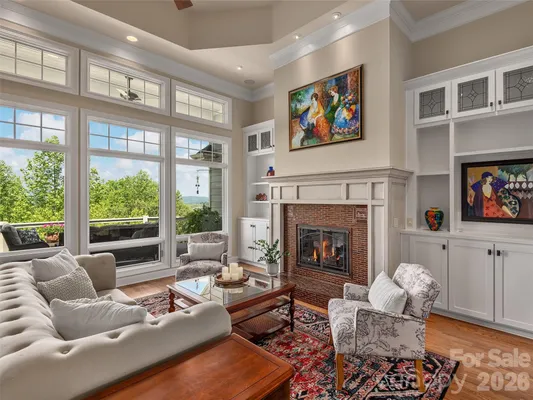Property Slideshow image 3 of 48 | 1403 woodsong dr, Hendersonville, NC, 28791