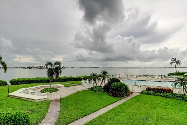 Property Slideshow image 3 of 28 | 6268 palma del mar blvd s apt 213, St Petersburg, FL, 33715
