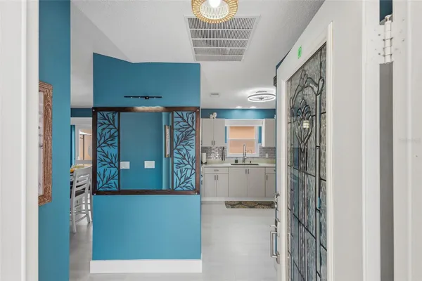 Property Slideshow image 2 of 38 | 868 oviedo rd, The Villages, FL, 32159