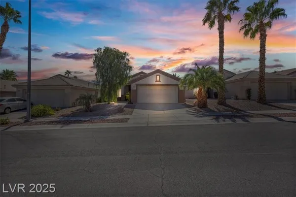 Property Slideshow image 3 of 36 | 2171 high mesa dr, Henderson, NV, 89012