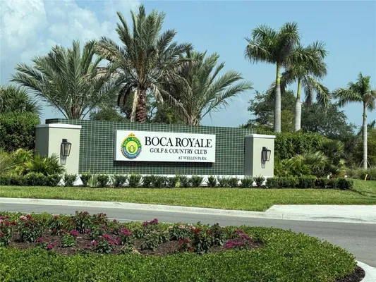 Property Slideshow image 2 of 37 | 10735 trophy dr, Englewood, FL, 34223