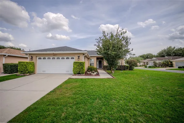 Property Slideshow image 2 of 21 | 8327 sw 79th cir, Ocala, FL, 34476