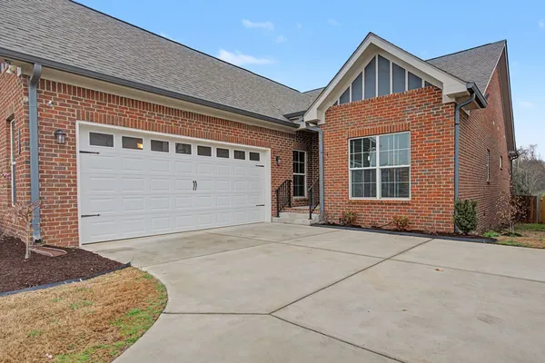 Property Slideshow image 3 of 55 | 6529 frye ln, Hermitage, TN, 37076
