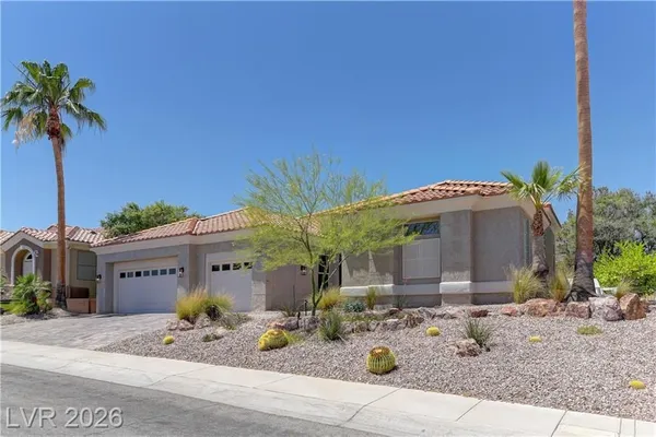 Property Slideshow image 2 of 31 | 2117 boundary oak dr, Las Vegas, NV, 89134
