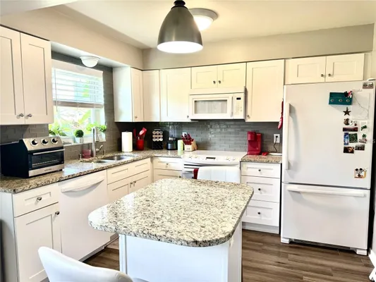 Property Slideshow image 2 of 15 | 6997 versailles n n/a, Pinellas Park, FL, 33781