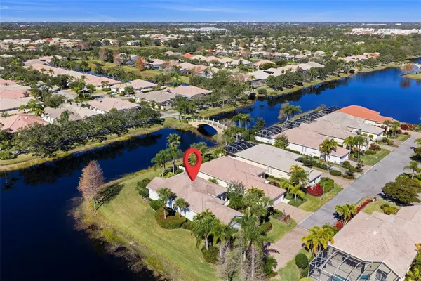 Property Slideshow image 2 of 64 | 5735 wilena pl, Sarasota, FL, 34238