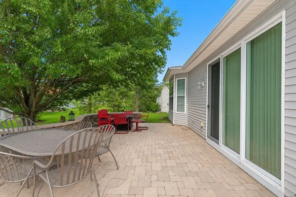 Property Slideshow image 3 of 29 | 13453 grainery ln, Huntley, IL, 60142