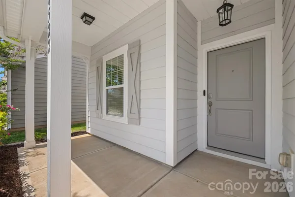 Property Slideshow image 3 of 48 | 24522 blue heron cir, Lancaster, SC, 29720