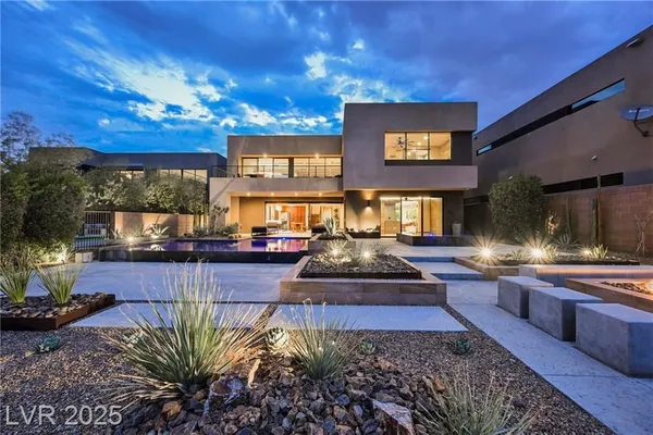 Property Slideshow image 2 of 93 | 20 falling canyon ct, Henderson, NV, 89011