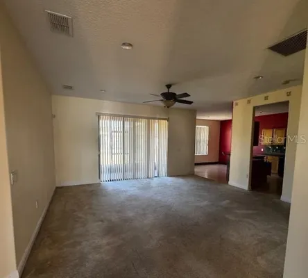 Property Slideshow image 3 of 9 | 532 pasadena pl, Poinciana, FL, 34759