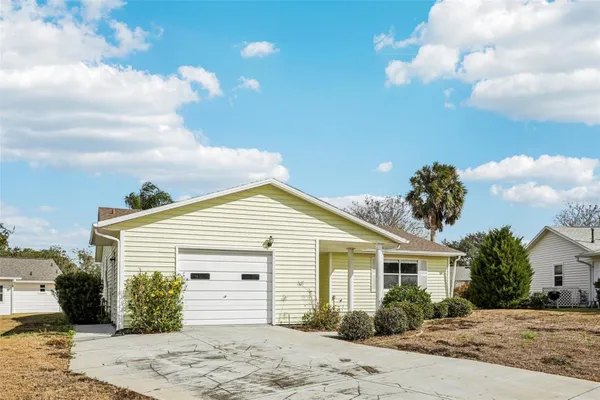 Property Slideshow image 3 of 47 | 510 galloway ct, Leesburg, FL, 34788