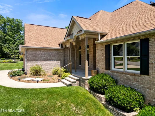 Property Slideshow image 2 of 50 | 222 amherst ln, Crossville, TN, 38558