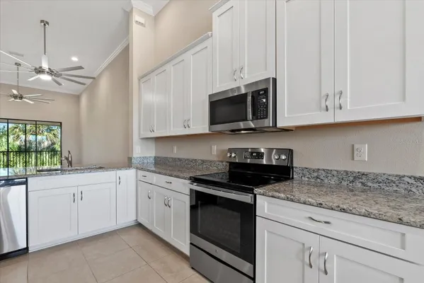 Property Slideshow image 3 of 47 | 12401 osorio ct 203, Sarasota, FL, 34238