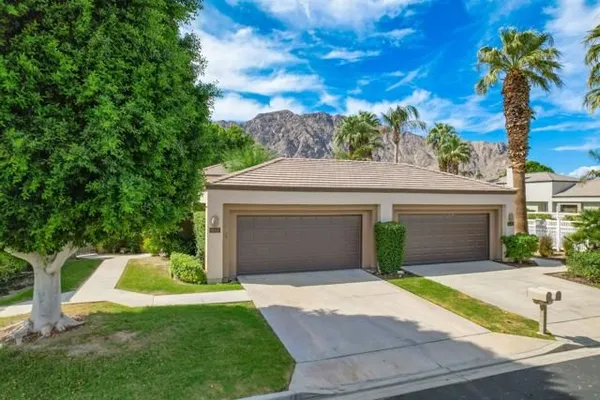 Property Slideshow image 2 of 44 | 55113 shoal crk, La Quinta, CA, 92253