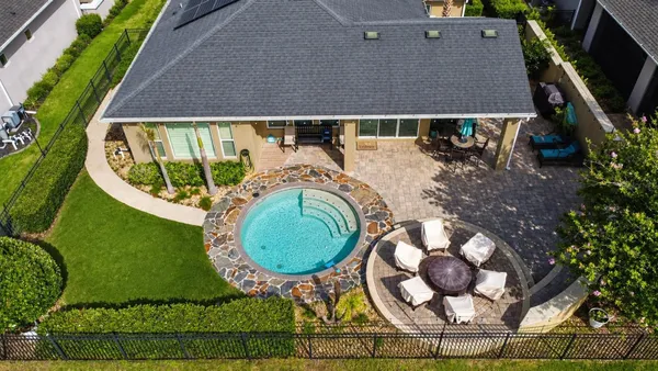 Property Slideshow image 2 of 91 | 130 balmy coast rd, Groveland, FL, 34736
