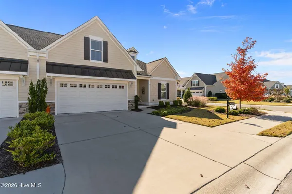 Property Slideshow image 3 of 48 | 3819 berkeley ct, Southport, NC, 28461