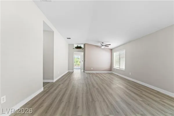 Property Slideshow image 3 of 28 | 2154 high mesa dr, Henderson, NV, 89012