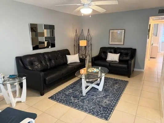 Property Slideshow image 3 of 27 | 8 tilford a # 8, Deerfield Beach, FL, 33442