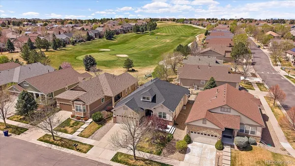 Property Slideshow image 3 of 35 | 8169 s catawba ct, Aurora, CO, 80016