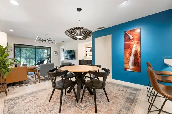 Property Slideshow image 3 of 40 | 5797 avista dr # 5797, Sarasota, FL, 34243