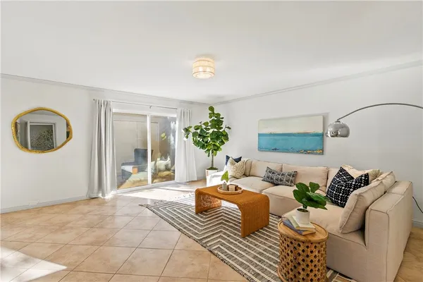 Property Slideshow image 2 of 24 | 2044 via mariposa e a, Laguna Woods, CA, 92637