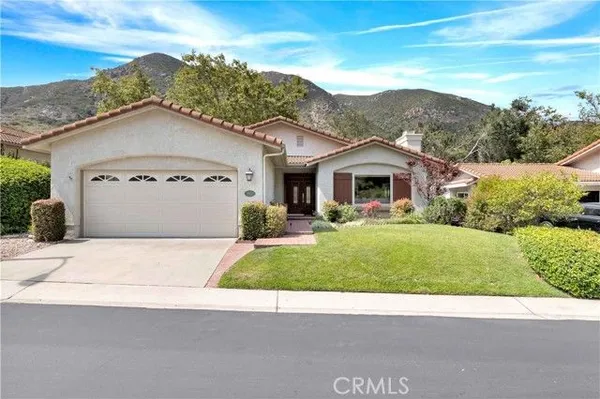 Property Slideshow image 2 of 43 | 6468 lada ave, Camarillo, CA, 93012
