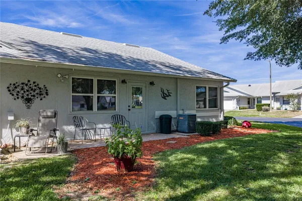 Property Slideshow image 2 of 67 | 6380 egret dr 6, Lakeland, FL, 33809