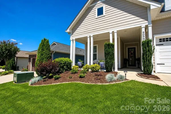 Property Slideshow image 2 of 48 | 5099 looking glass trl, Denver, NC, 28037