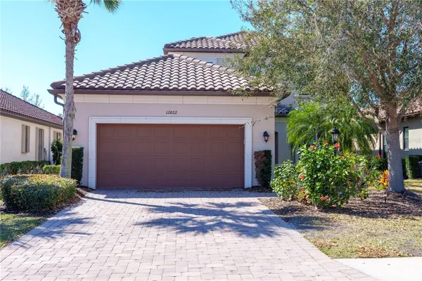 Property Slideshow image 2 of 58 | 12822 del corso loop, Bradenton, FL, 34211