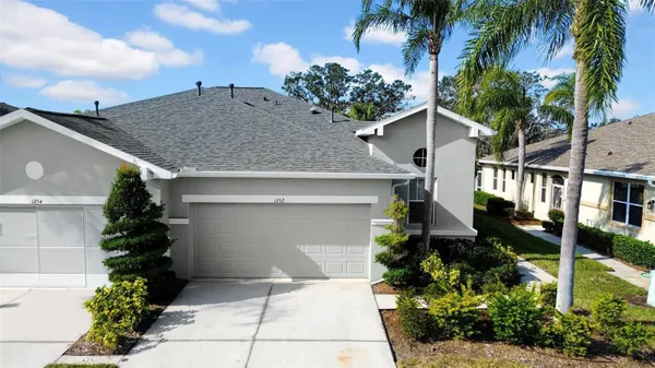 Property Slideshow image 3 of 50 | 1252 lyndhurst greens dr, Sun City Center, FL, 33573